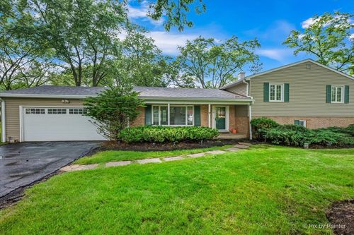 116 S Deerpath Rd, BARRINGTON, IL, 60010-4909 | Card Image