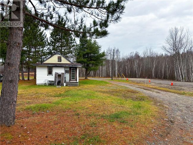 3 Lloyd St, House other with 0 bedrooms, 1 bathrooms and null parking in Capreol ON | Image 9