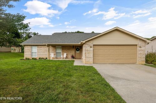 2947 Country Meadows Ln, Maryville, TN, 37803-3060 | Card Image