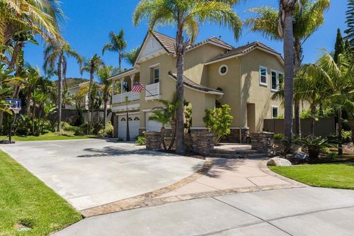 5146 Delaney Ct, Carlsbad, CA, 92008-4615 | Card Image