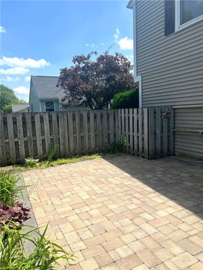 63 Springwood Dr, Townhouse with 2 bedrooms, 2 bathrooms and null parking in Webster NY | Image 19