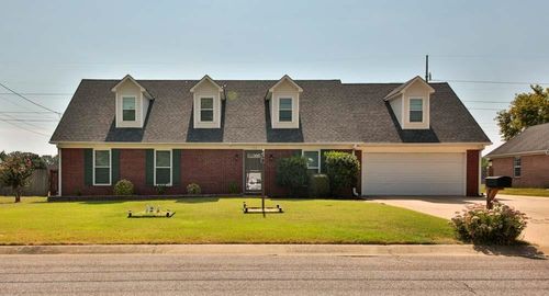 196 Bloomington Dr, Brighton, TN, 38011-4076 | Card Image
