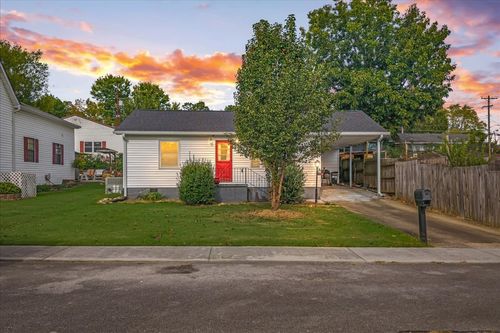 808 Georgia Ave, Etowah, TN, 37331-1125 | Card Image