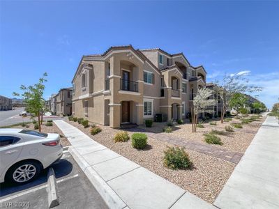 1 - 494 Filaree Place, Townhouse with 3 bedrooms, 2 bathrooms and null parking in Henderson NV | Image 2