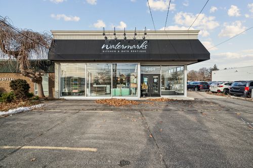 5454 Dundas St W, Etobicoke, ON, M9B1B4 | Card Image