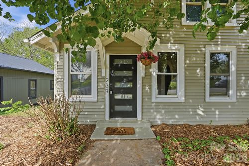 234 S Ervin Ave, Newton, NC, 28658-2438 | Card Image