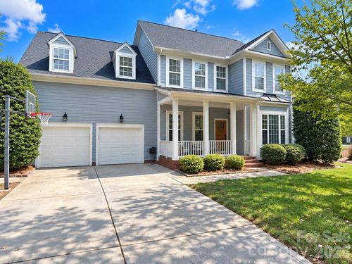 17242 Pennington Dr, Huntersville, NC, 28078-8084 | Card Image