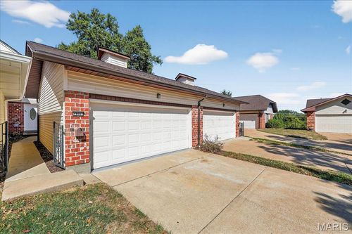 13041 Tiger Lily Ct, Saint Louis, MO, 63146-4339 | Card Image