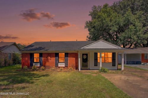 8351 Whitehead Dr, Southaven, MS, 38671-3535 | Card Image