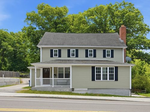 9 County St, Seekonk, MA, 02771-5628 | Card Image