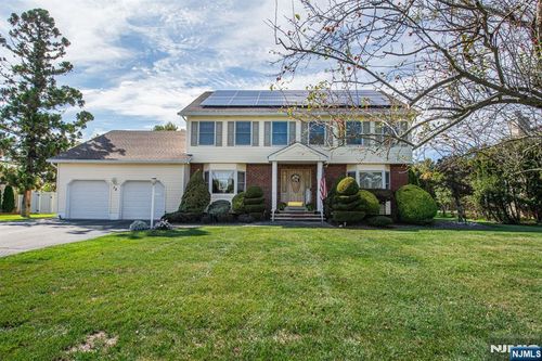 78 Verkade Dr, Wayne, NJ, 07470-8215 | Card Image