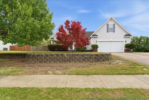 121 Van Buren Dr, Raeford, NC, 28376-9412 | Card Image