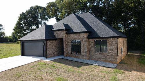 18 Avondale Road, Cabot, AR, 72023 | Card Image