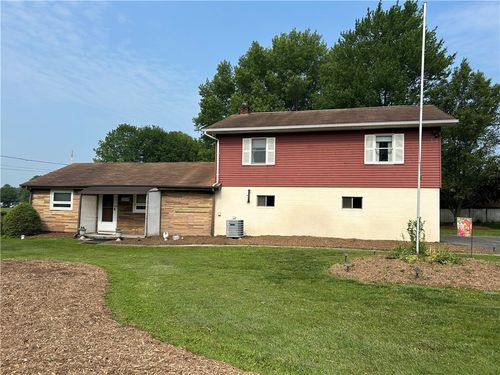 1214 Ridge Blvd, Connellsville, PA, 15425-1527 | Card Image