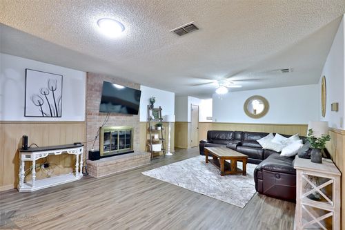 2810 Arrowhead Dr, Abilene, TX, 79606-2810 | Card Image