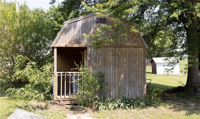 View of shed | Image 9