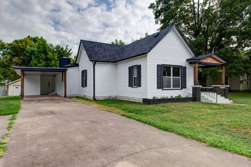 311 W Pleasant St, Aurora, MO, 65605-1444 | Card Image