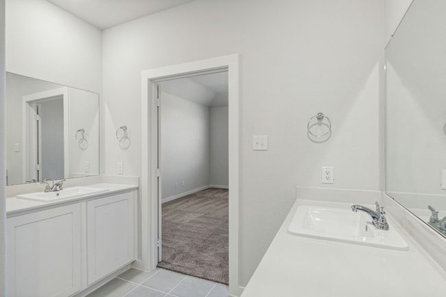 304 Bendecido Loop, House other with 4 bedrooms, 4 bathrooms and 2 parking in Elgin TX | Image 20