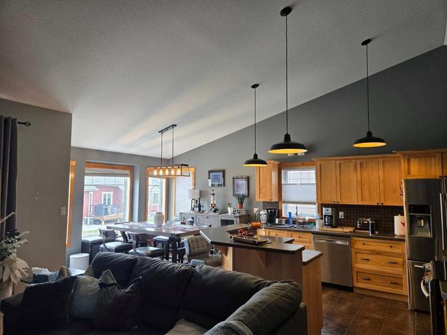 #68 Ironstone Drive, Townhouse with 4 bedrooms, 3 bathrooms and 4 parking in Coleman AB | Image 15