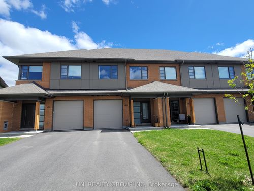 365 Big Dipper St, Manotick, ON, K4M0J3 | Card Image