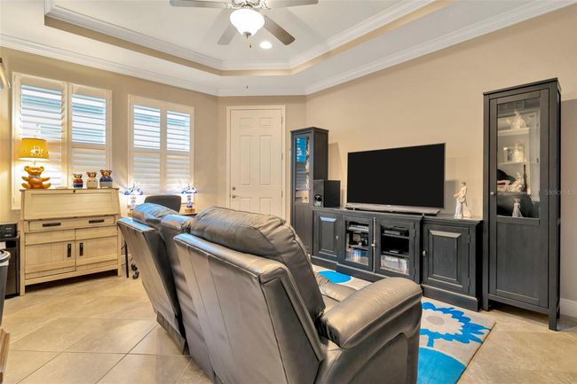 In-Law Suite Living Room and Kitchen | Image 44