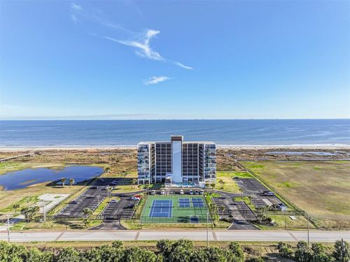 apt-106-415 E Beach Dr, Galveston, TX, 77550-3303 | Card Image