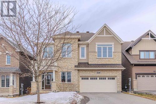 942 Guinness Cres, Nepean, ON, K2J6G8 | Card Image