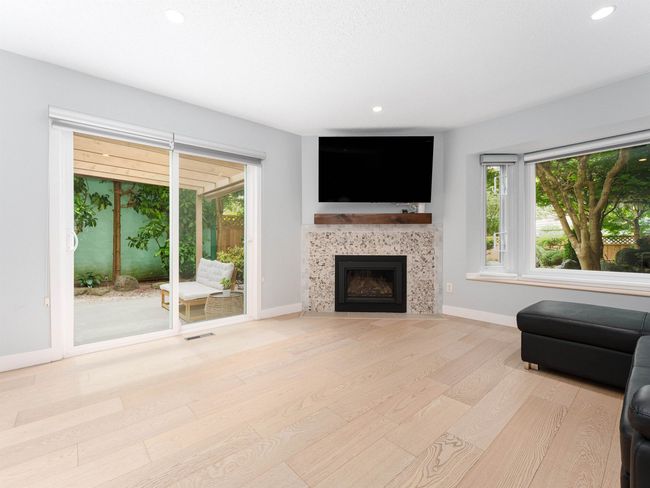 On gorgeous engineered hardwood floors! | Image 12