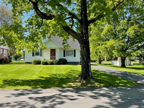 455 Park Ave, Curwensville, PA, 16833-1524 | Card Image