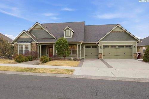 1735 Sw Casey Ct, Pullman, WA, 99163 | Card Image
