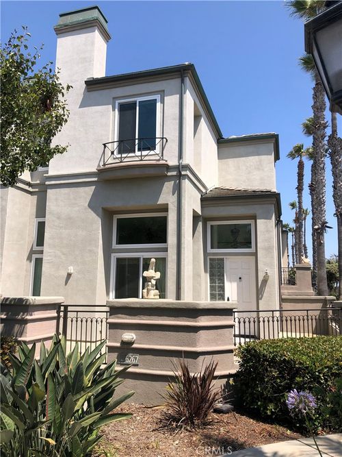 6267 Surfpoint Cir, Huntington Beach, CA, 92648-5591 | Card Image