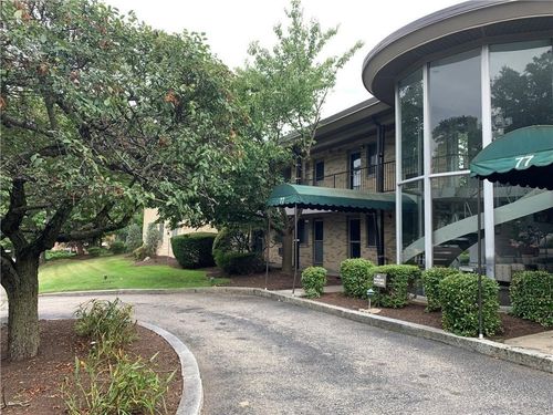 apt-205-77 Pitman St, Providence, RI, 02906-4327 | Card Image