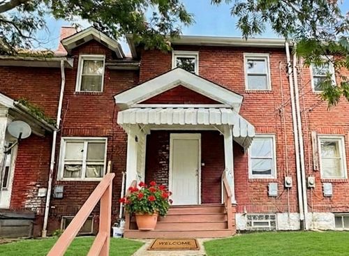 864 Vankirk St, Clairton, PA, 15025-1360 | Card Image