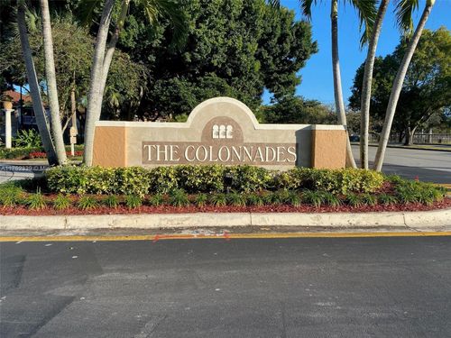 807-807 Nw 91st Ter, Plantation, FL, 33324-6162 | Card Image