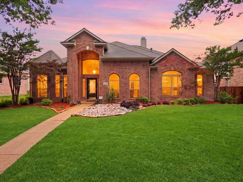 2421 London Dr, Plano, TX, 75025-6074 | Card Image