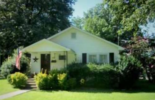 619 W 2nd St, Rector, AR, 72461-1607 | Card Image