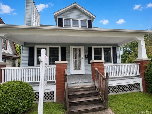 272 Van Ness St, Newburgh, NY, 12550-4204 | Card Image