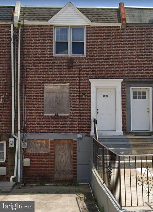 1090 S Merrimac Rd, Camden, NJ, 08104-3011 | Card Image