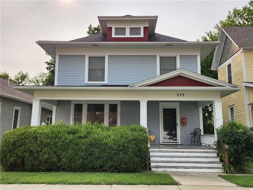 219 S Penn Ave, Independence, KS, 67301-3642 | Card Image