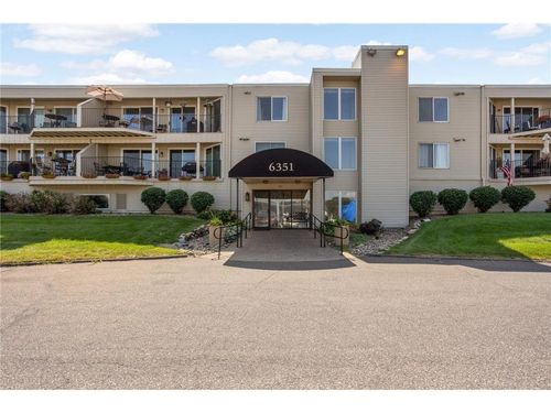 233-6351 Saint Croix Trail, Oak Park Heights, MN, 55082 | Card Image