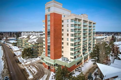 305-2221 Adelaide St E, Saskatoon, SK, S7J5L9 | Card Image