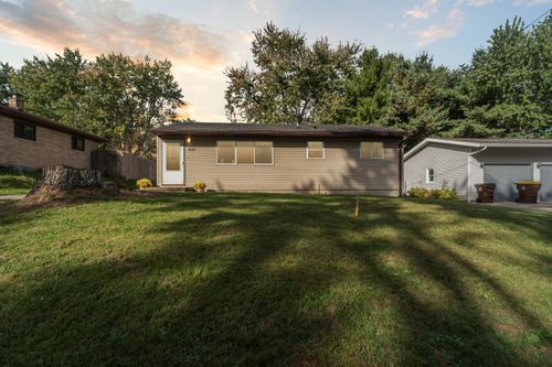 2097 Jefferson St, Holt, MI, 48842-1342 | Card Image