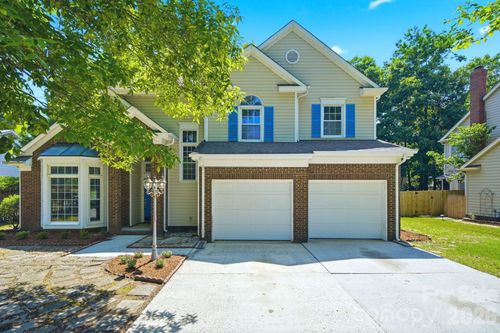 6409 Creft Cir, Indian Trail, NC, 28079-9552 | Card Image