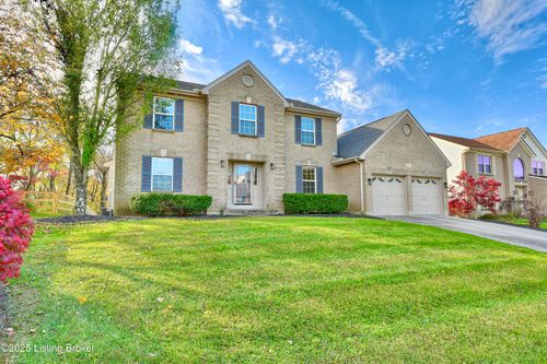 2163 Bluegrama Dr, Burlington, KY, 41005-7811 | Card Image