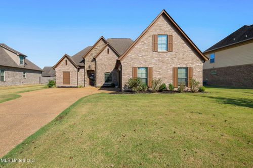 1098 Broadwing Cir S, Olive Branch, MS, 38654-9548 | Card Image