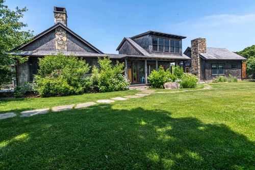 15 Old Farm Rd, Chilmark, MA, 02535-2813 | Card Image