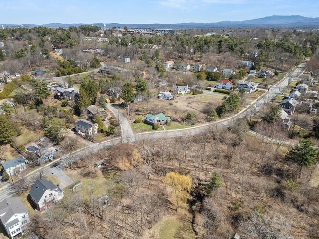 68 Ledge Rd, House other with 2 bedrooms, 2 bathrooms and null parking in Burlington VT | Image 59