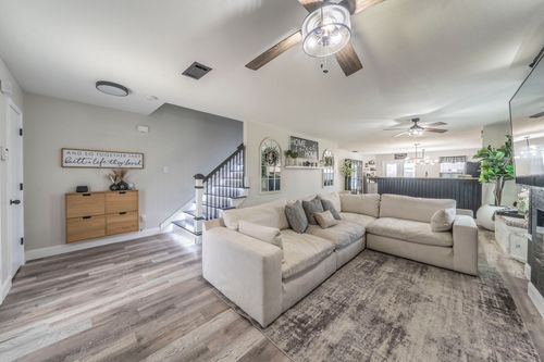 133 Adams Ave, Venus, TX, 76084-3724 | Card Image