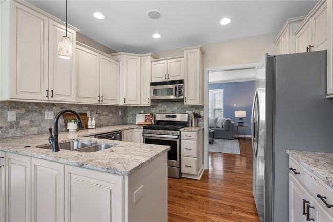 10558 Forest Hill Dr, Condo with 3 bedrooms, 3 bathrooms and 2 parking in Wexford PA | Image 14
