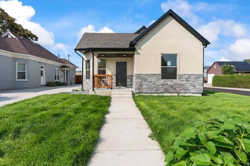 221 E 4800 S, Salt Lake City, UT, 84107-4902 | Card Image